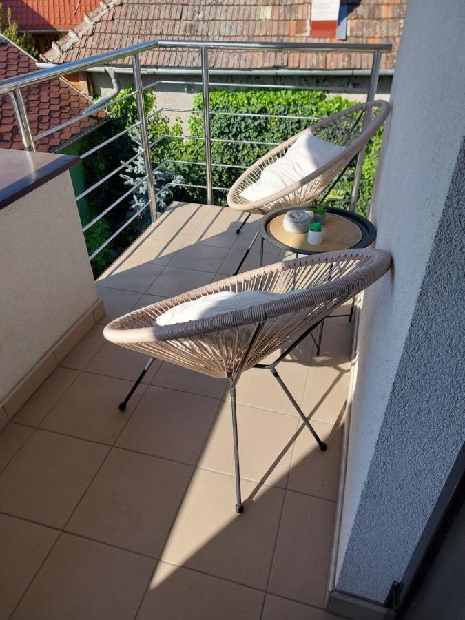Frastak Apartment Hlohovec Bagian luar foto